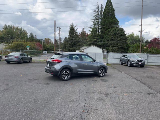 2020 Nissan Kicks SR