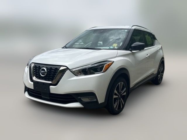 2020 Nissan Kicks SR