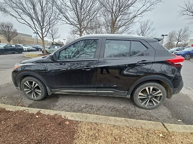 2020 Nissan Kicks SR