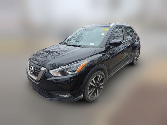 2020 Nissan Kicks SR