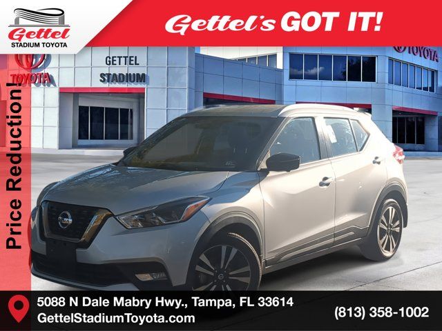 2020 Nissan Kicks SR