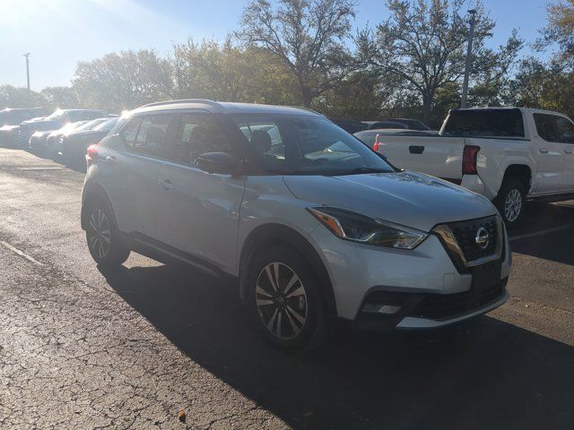 2020 Nissan Kicks SR