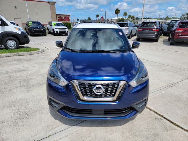 2020 Nissan Kicks SR