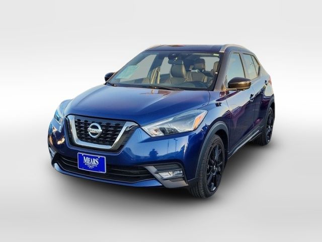 2020 Nissan Kicks SR