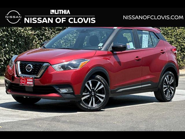 2020 Nissan Kicks SR