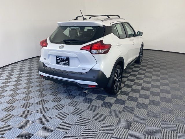 2020 Nissan Kicks SR