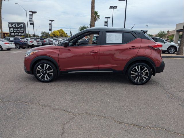 2020 Nissan Kicks SR