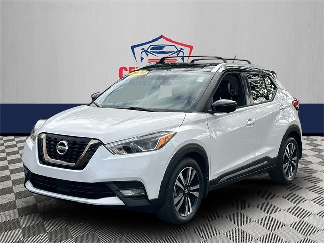 2020 Nissan Kicks SR