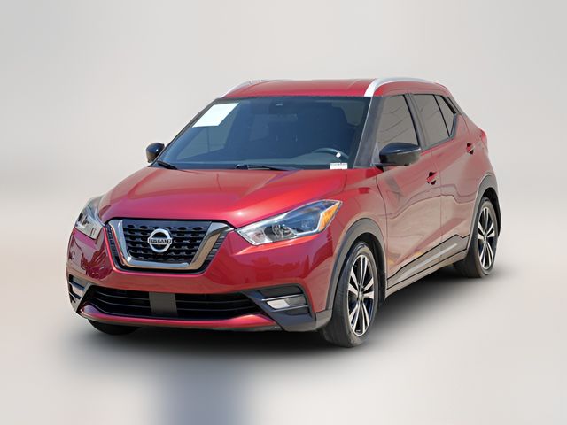 2020 Nissan Kicks SR