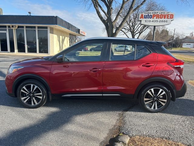 2020 Nissan Kicks SR