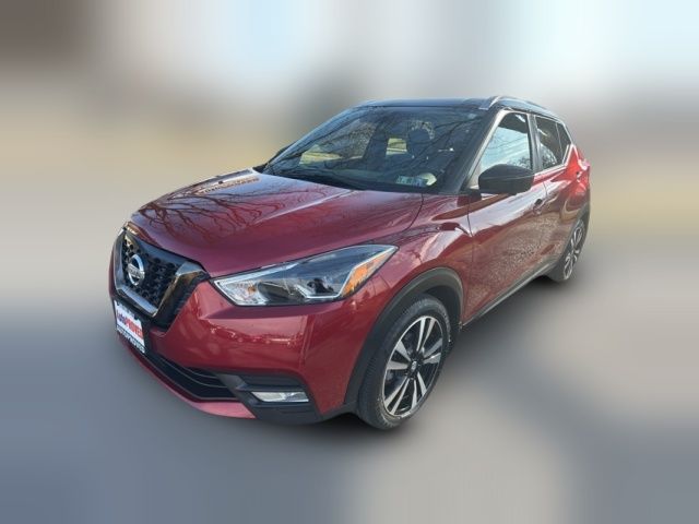 2020 Nissan Kicks SR