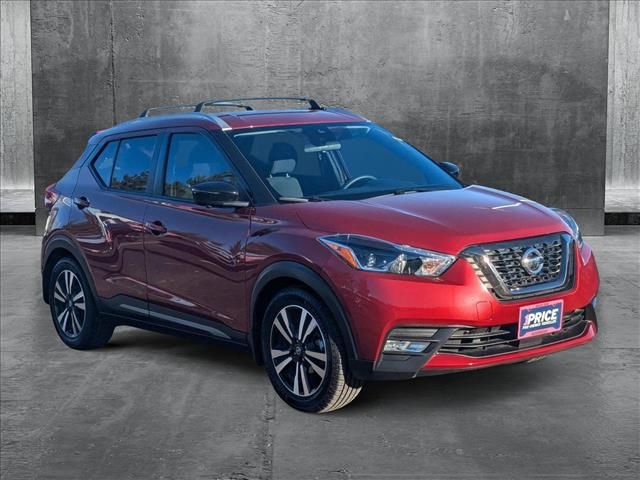 2020 Nissan Kicks SR