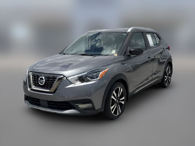 2020 Nissan Kicks SR