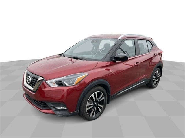 2020 Nissan Kicks SR