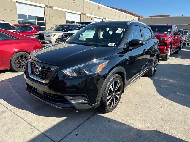 2020 Nissan Kicks SR