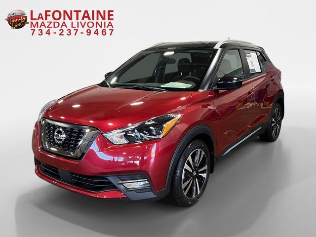 2020 Nissan Kicks SR