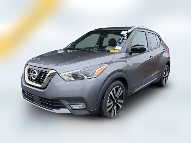 2020 Nissan Kicks SR