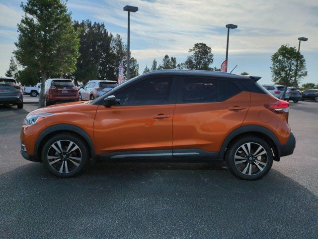 2020 Nissan Kicks SR