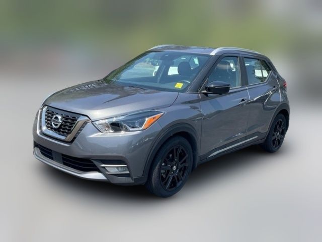 2020 Nissan Kicks SR