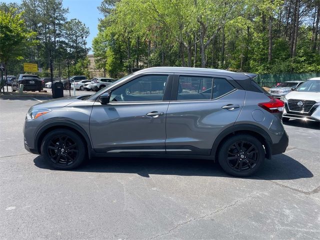 2020 Nissan Kicks SR