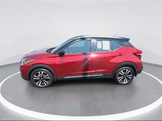 2020 Nissan Kicks SR