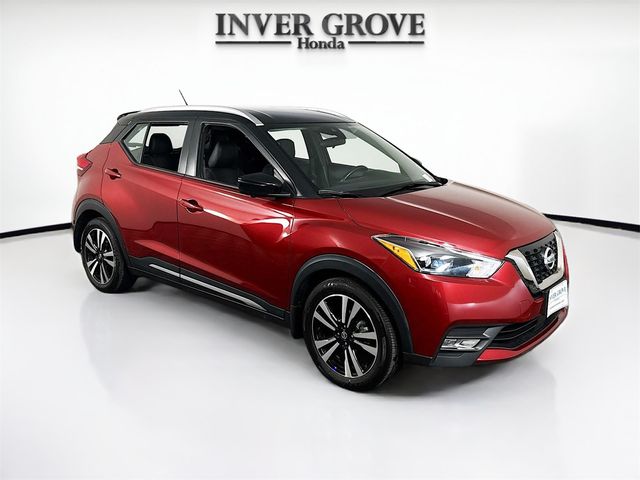 2020 Nissan Kicks SR