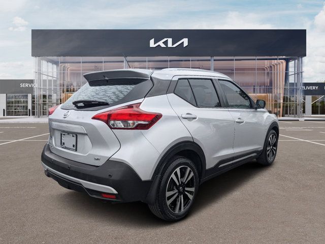 2020 Nissan Kicks SR