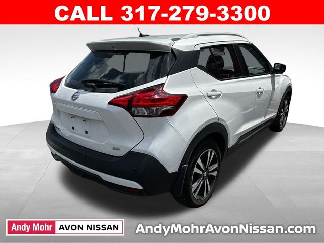 2020 Nissan Kicks SR