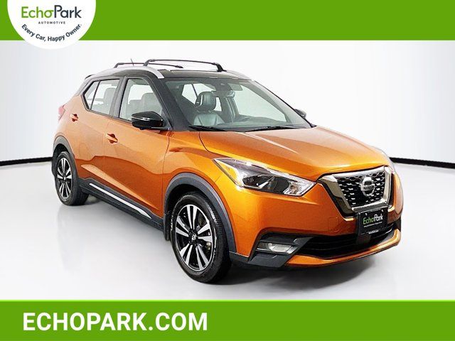 2020 Nissan Kicks SR