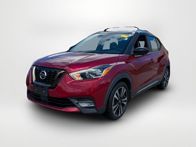2020 Nissan Kicks SR