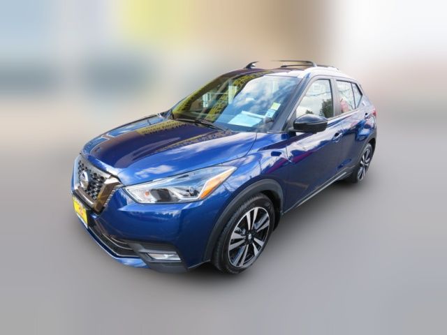 2020 Nissan Kicks SR
