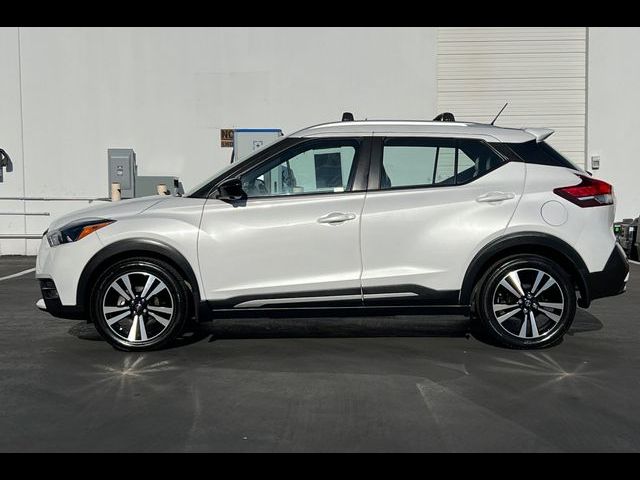 2020 Nissan Kicks SR