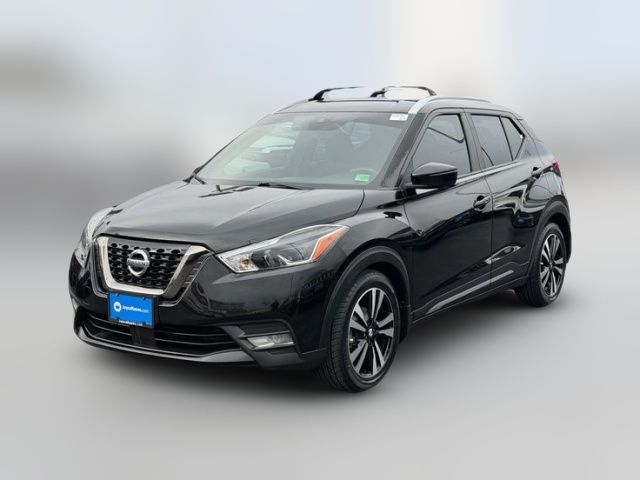 2020 Nissan Kicks SR