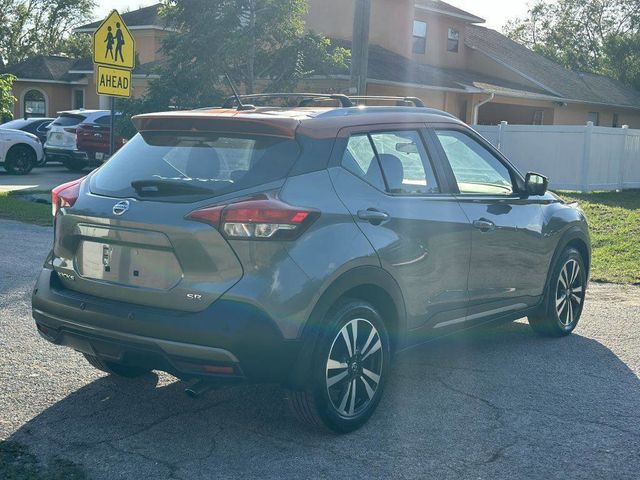 2020 Nissan Kicks SR