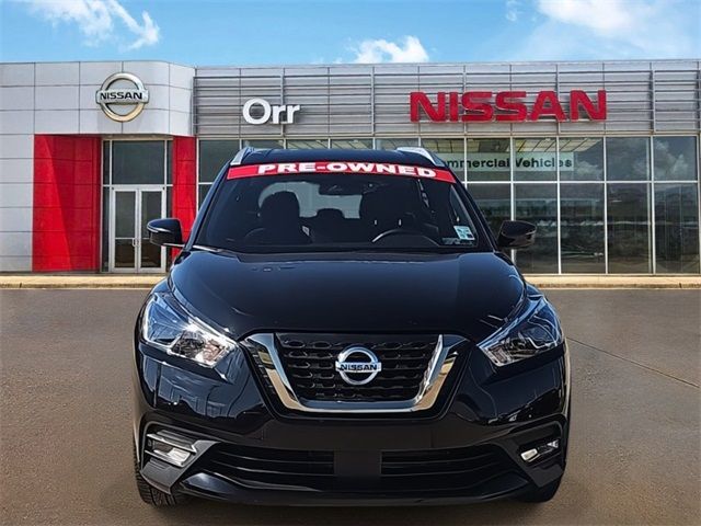 2020 Nissan Kicks SR