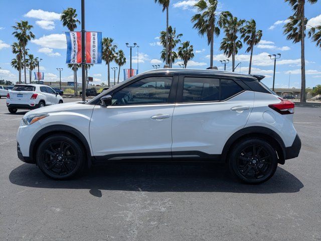 2020 Nissan Kicks SR