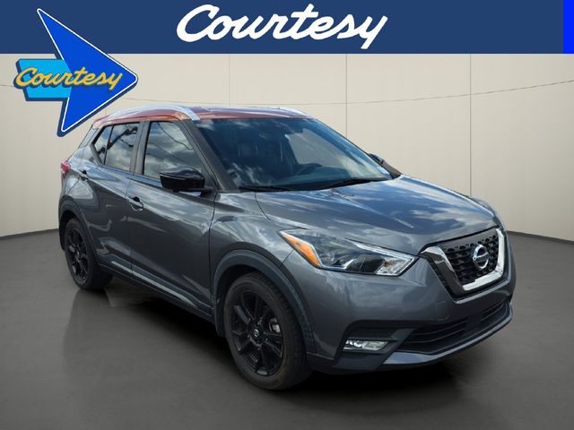 2020 Nissan Kicks SR