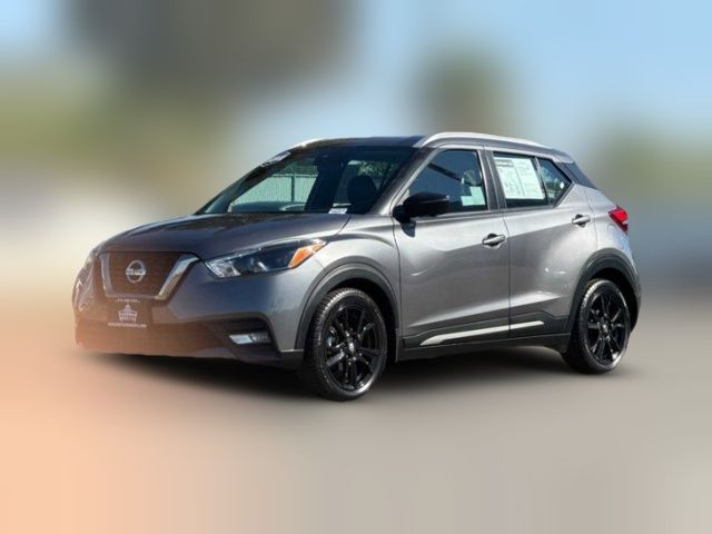 2020 Nissan Kicks SR