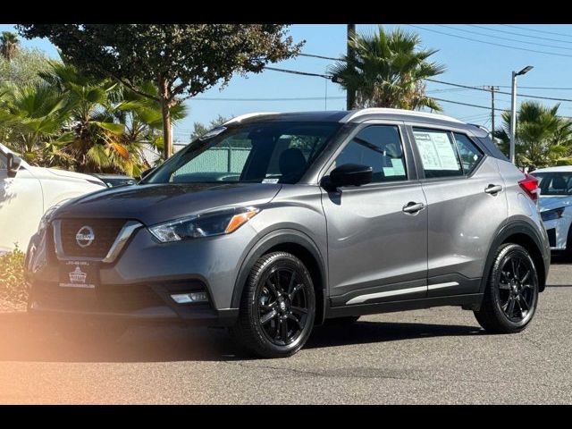 2020 Nissan Kicks SR