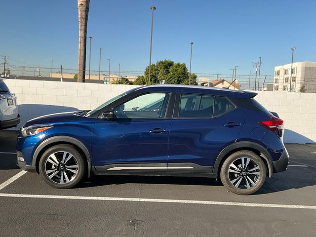 2020 Nissan Kicks SR