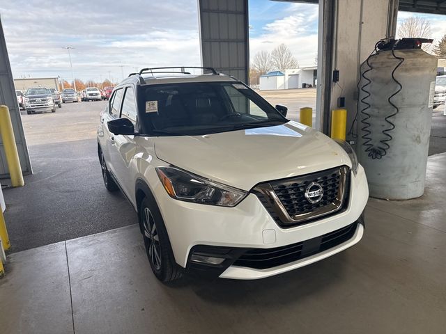 2020 Nissan Kicks SR