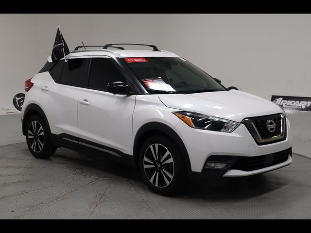 2020 Nissan Kicks SR