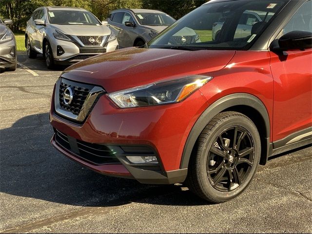 2020 Nissan Kicks SR