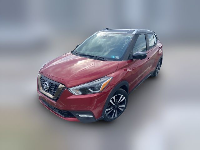 2020 Nissan Kicks SR