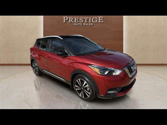 2020 Nissan Kicks SR