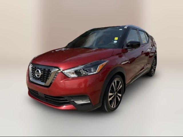 2020 Nissan Kicks SR