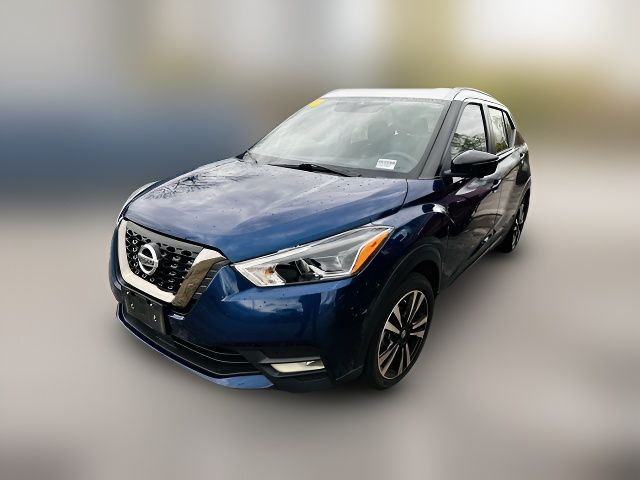 2020 Nissan Kicks SR