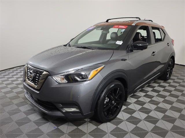 2020 Nissan Kicks SR