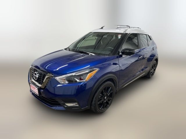 2020 Nissan Kicks SR