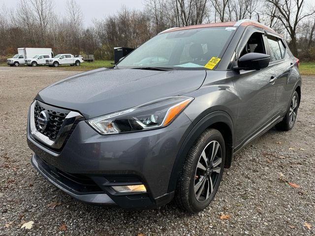 2020 Nissan Kicks SR